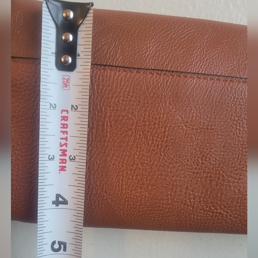 Universal Thread Brown Leather Accessory - Picture 5 of 9